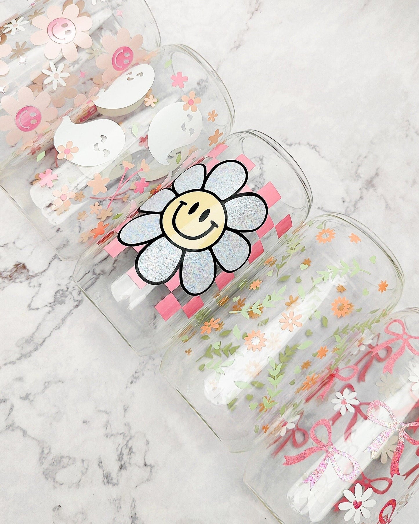 Coquette Bows and Daisies Glass Cup