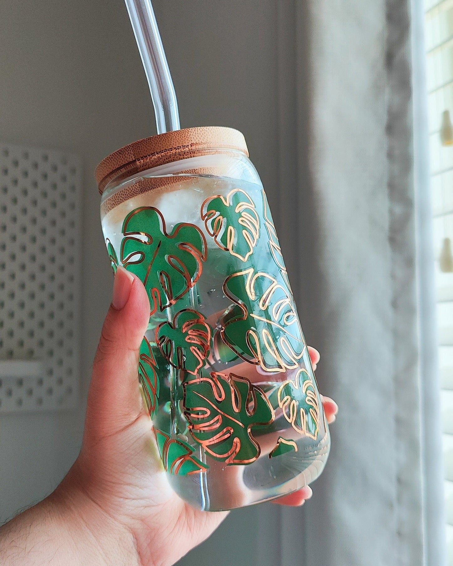 Monstera Leaf Color Changing Glass Cup