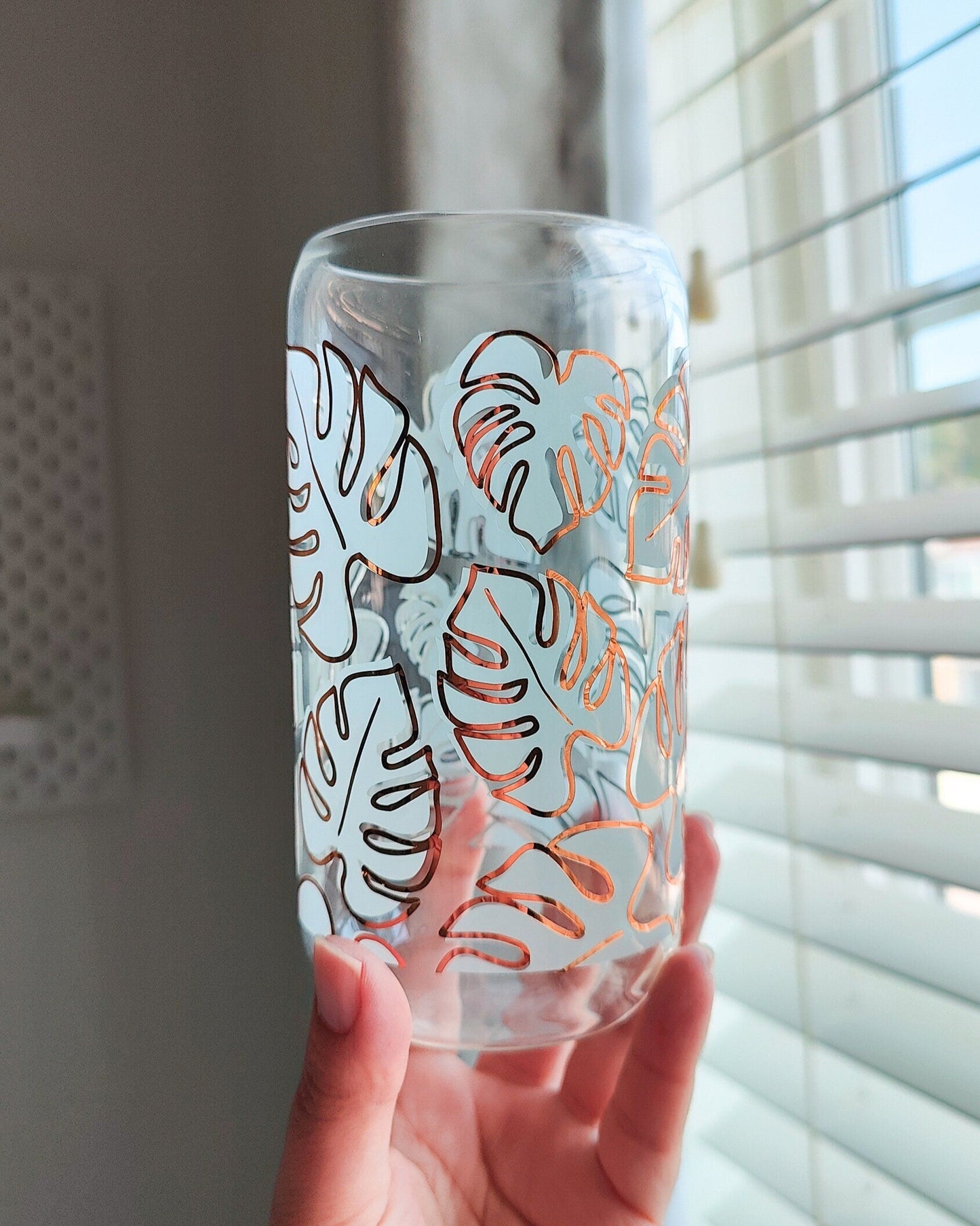 Monstera Leaf Color Changing Glass Cup