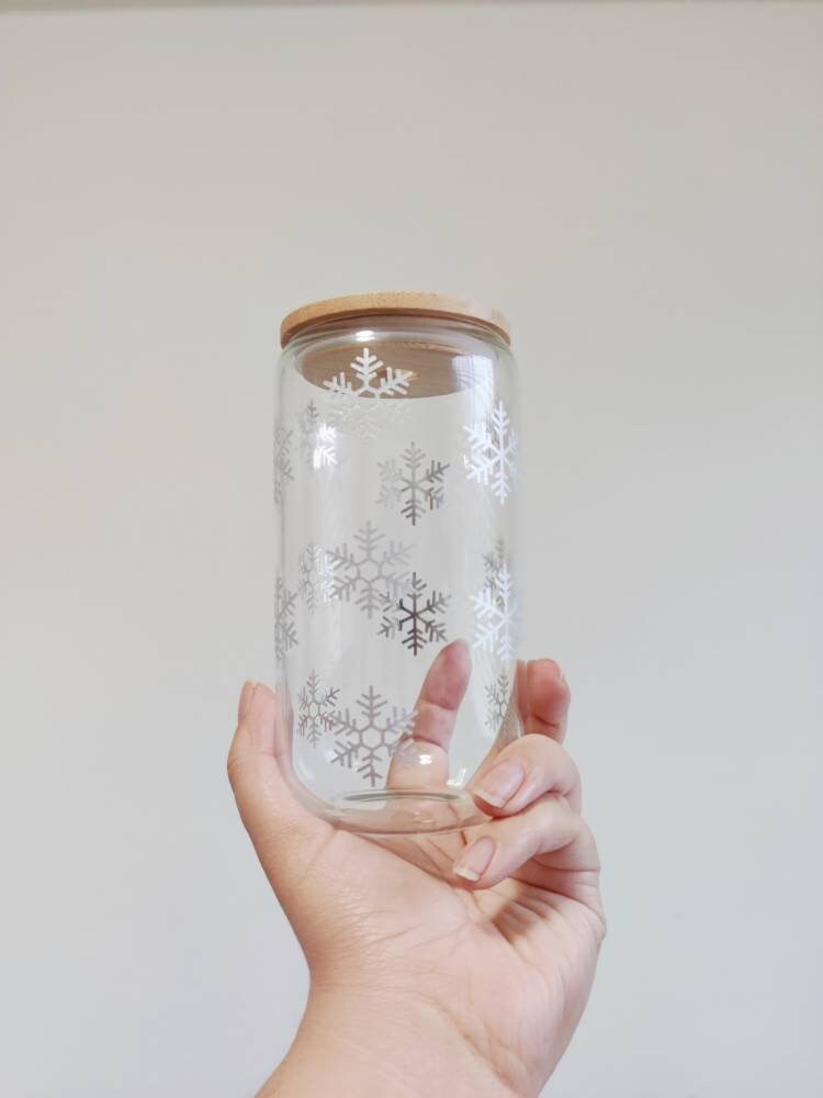 Snowflake Iced Coffee Cup, Christmas Hot Cocoa Glass Cup, Minimalist Holiday Cup, Snowy Glass Cup with Lid and Straw, Winter Snow Gift Cup