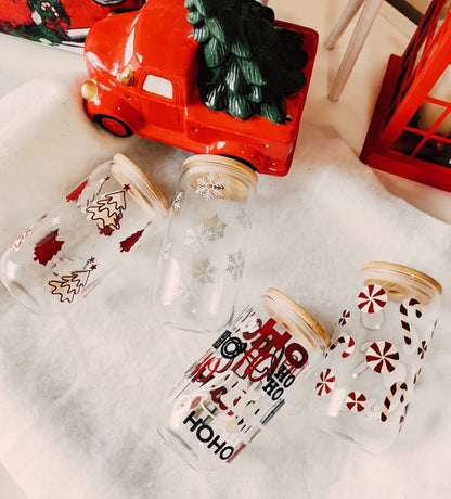 Snowflake Iced Coffee Cup, Christmas Hot Cocoa Glass Cup, Minimalist Holiday Cup, Snowy Glass Cup with Lid and Straw, Winter Snow Gift Cup