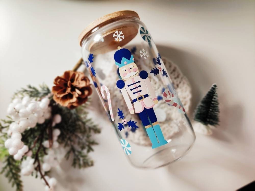 Christmas Nutcracker Glass Cup, 16oz and 20oz bamboo lid and straw included