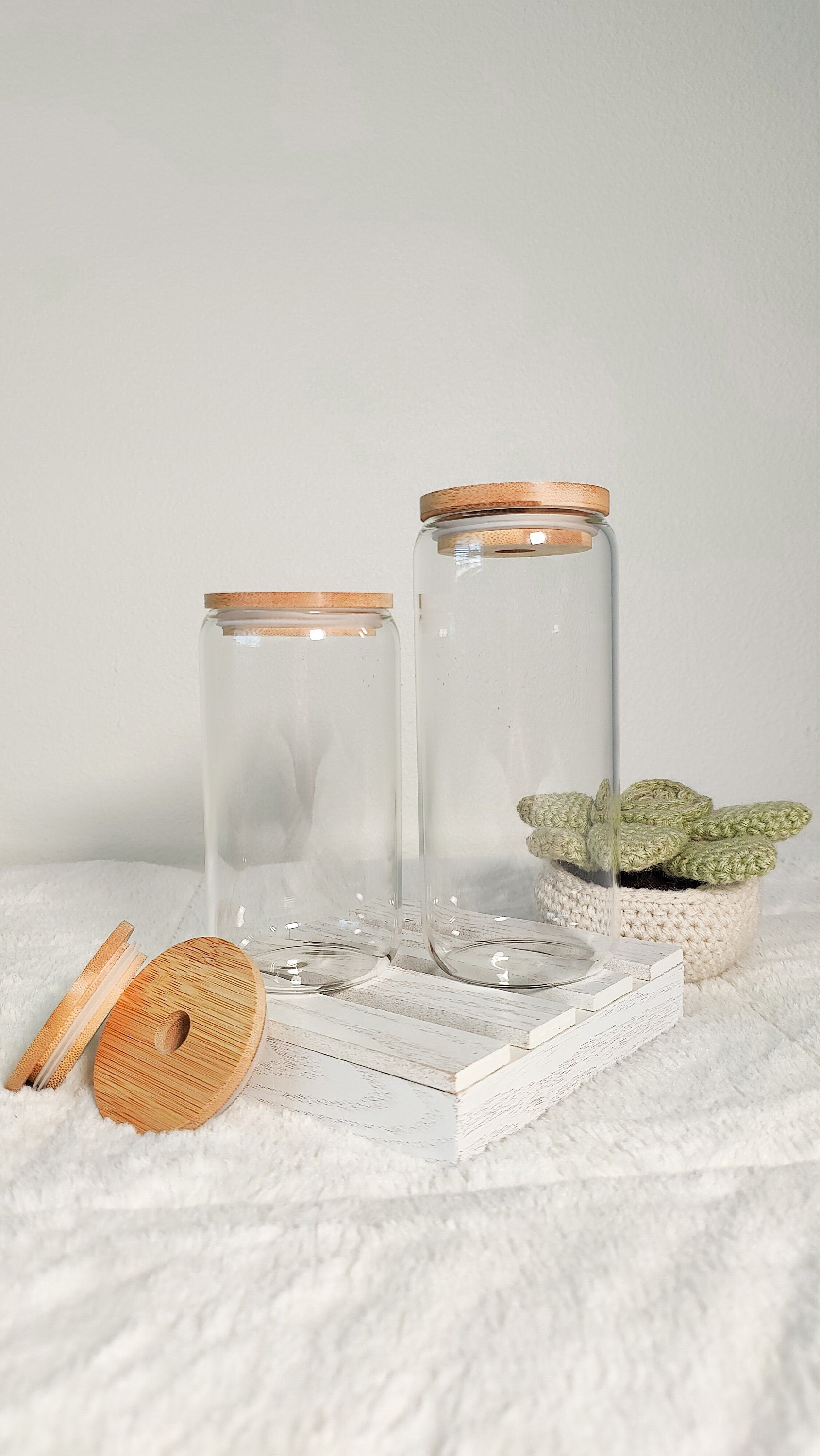 Dog Mama Glass Coffee Cup, Cat Mama Glass Coffee Libbey, Dog and Cat Lovers, Paw Print Beer Glass, Pastel Fur Baby Personalized Glass Tumber