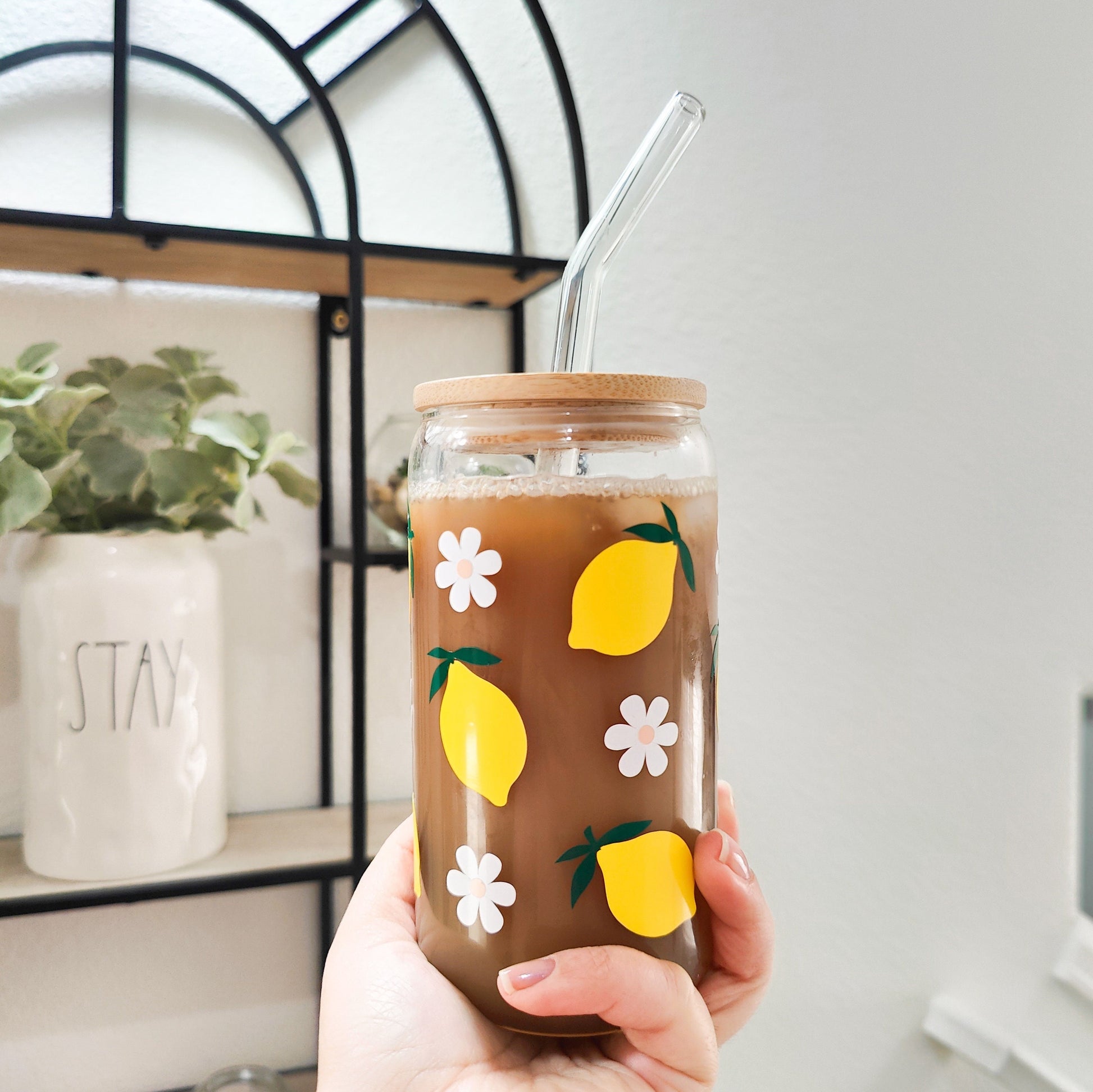 Lemon Daisy Glass Can, Lemon Iced Coffee Cup, Lemon Citrus Glass, Summer Aesthetic Cup, Summer Fruit Glass, Beer Glass Can. 16 and 20 oz