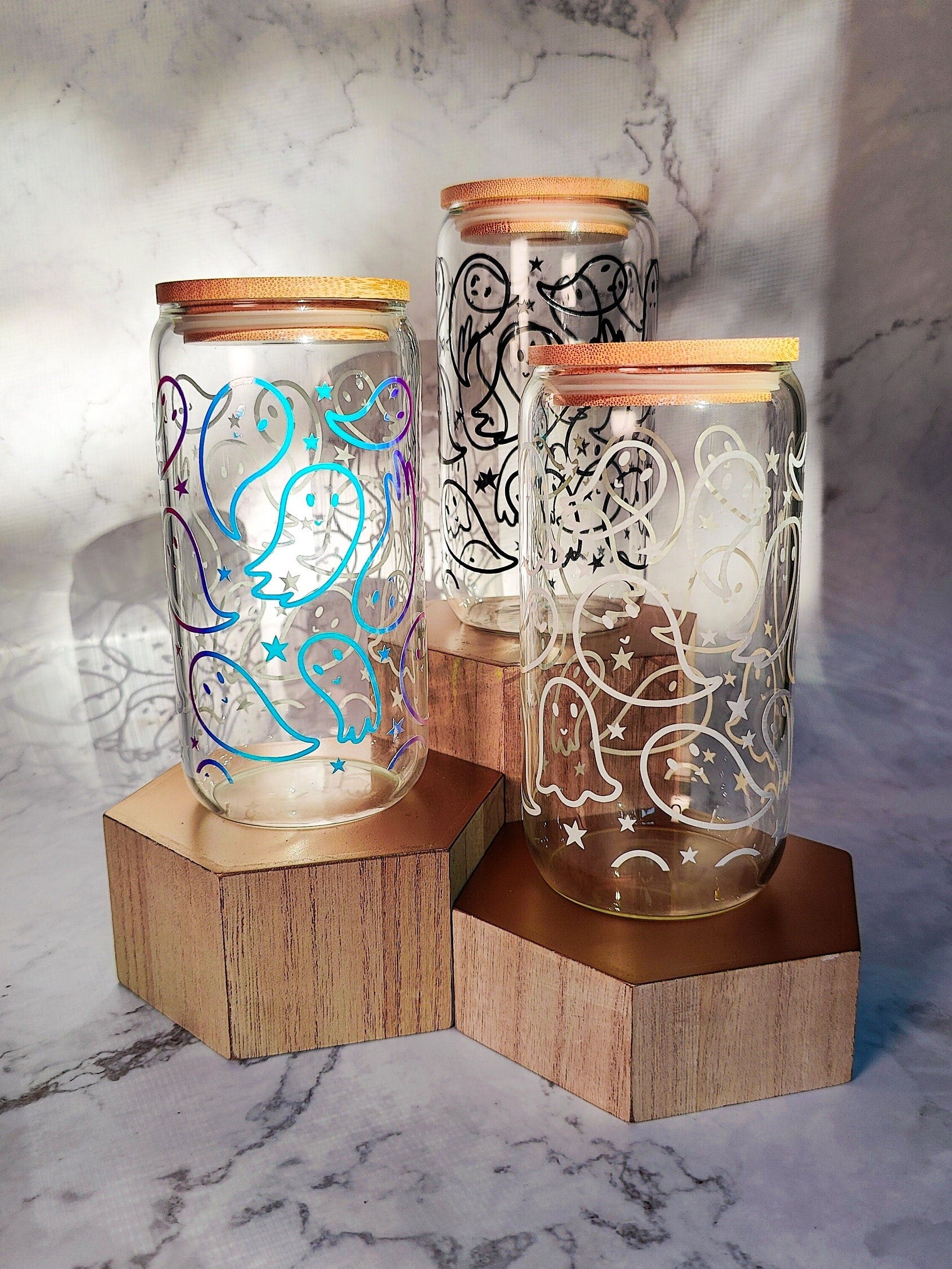 Cute Flying Ghost Glass Can, Glow In The Dark Glass Cup, Cute Spooky Gift, Iced Coffee Cup, Halloween Glass Tumbler, Ghost Glass Beer Can