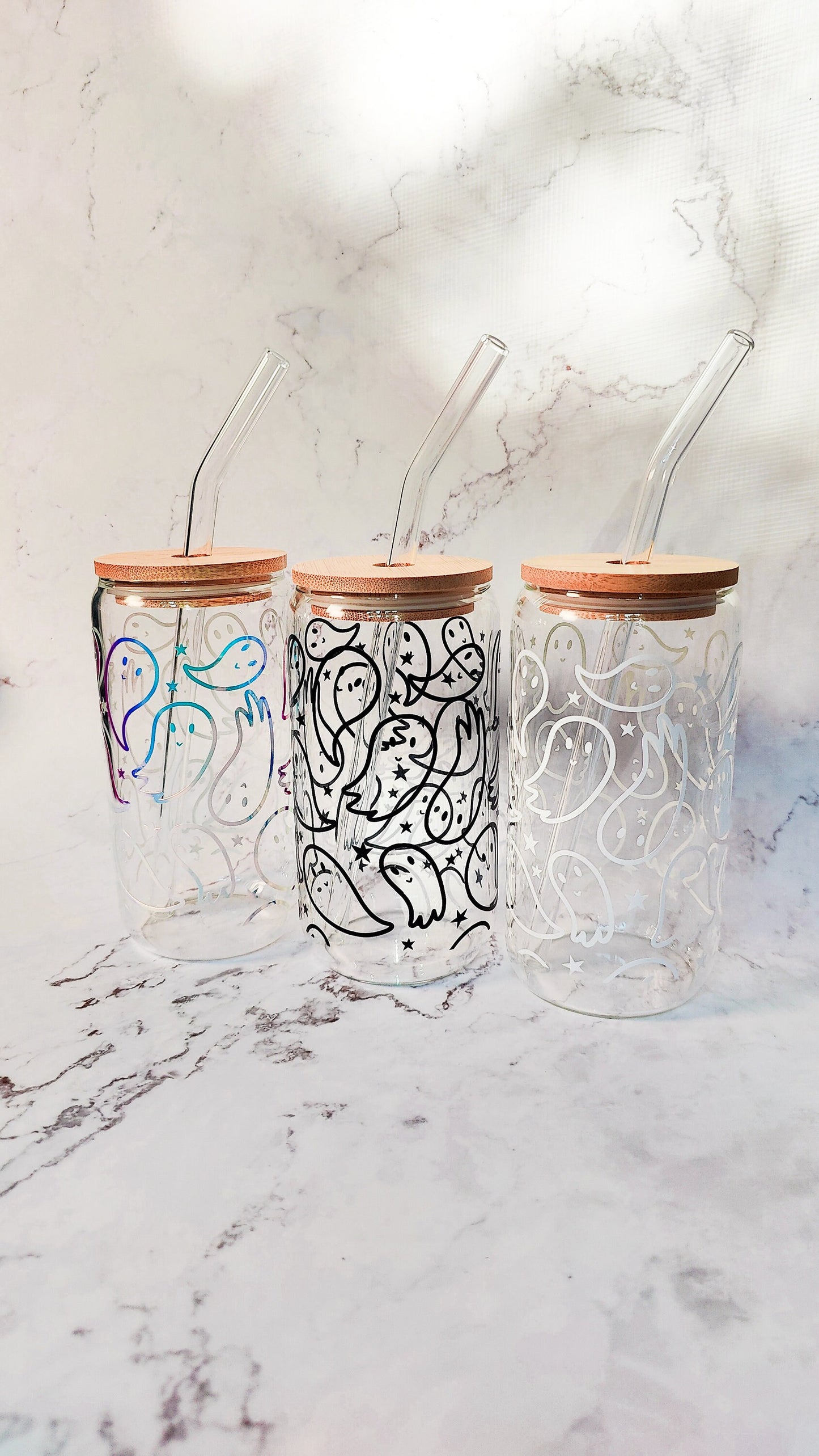 Cute Flying Ghost Glass Can, Glow In The Dark Glass Cup, Cute Spooky Gift, Iced Coffee Cup, Halloween Glass Tumbler, Ghost Glass Beer Can