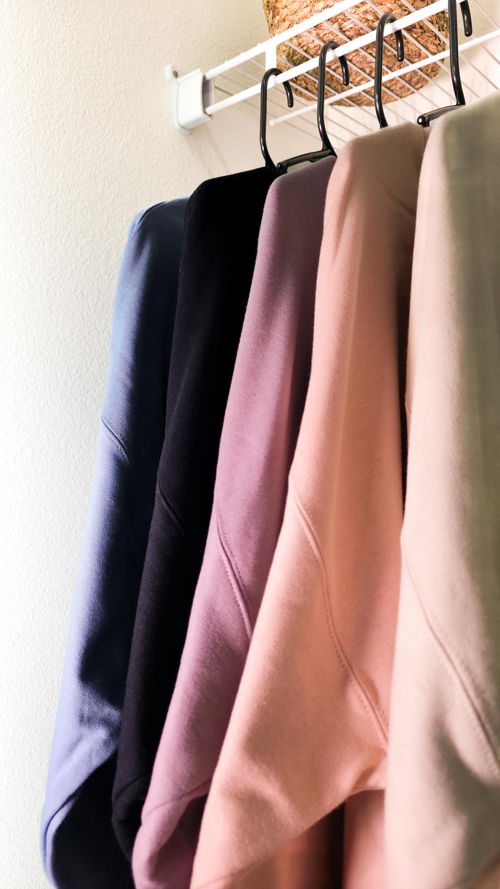 Bulk and Wholesale Crewnecks, Comfy Fleece Soft Crew, Gildan Softstyle, Custom and Personalized, Sizes: S-4XL