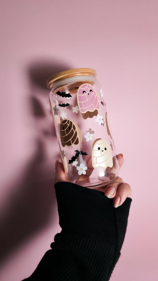 Concha Ghosts Coffee Glass Can, Cute Libbey, Mexican Pan Dulce Cup, Latino Halloween Beer Can with Bamboo Lid, Spooky Lover Gift for Latinos