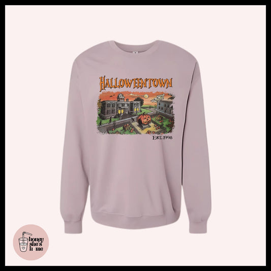 Halloween Crewneck, Vintage Town Sweater, 90's City Lover Sweatshirt, Comfy Fleece Soft Crew, Spooky Seasonal Gift