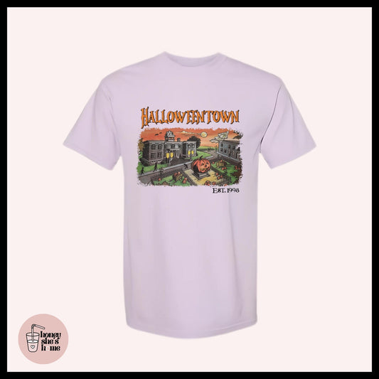 Halloween T-shirt, 90's City Lover Shirt, Casual Soft Cotton Tee, Vintage Town Comfy Top, Nostalgic Movie, Spooky Fall Season Gift