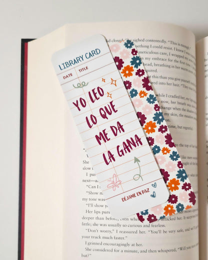 Yo Leo Lo Que Me Da La Gana Library Card Bookmark Duo | Spanish Bookish Gift | Latina Book Lover Accessory