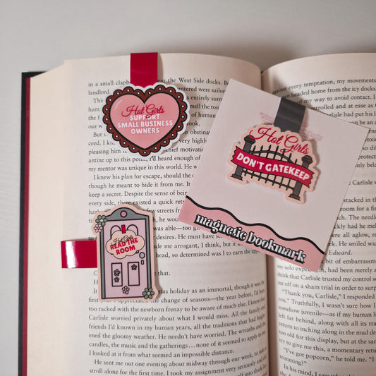 Hot Girls Magnetic Bookmark Bundle, Book Lover Set, Reader Gift, Bookish Accessories