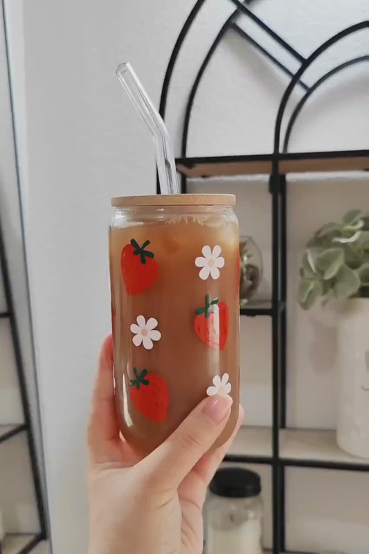 Strawberry Daisy Glass Cup, Fruit Trendy Glass Beer Can, Iced Coffee Glass, Summer Aesthetic Fruit Glass, Bamboo Lid and Straw, 16 and 20 oz